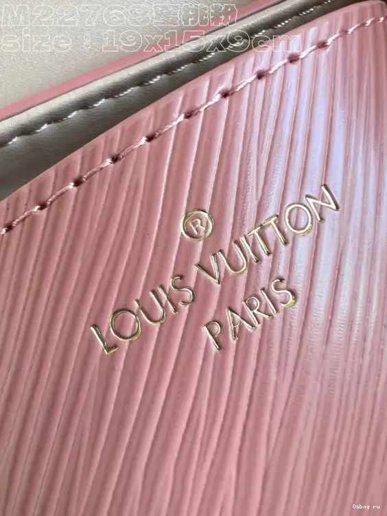 VUITTON TWIST LOUIS PM 0623